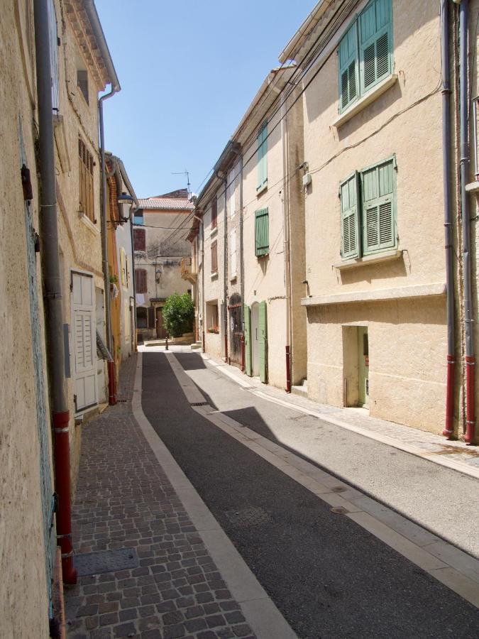 Appart T3 au coeur de Gréoux-les-Bains Extérieur photo