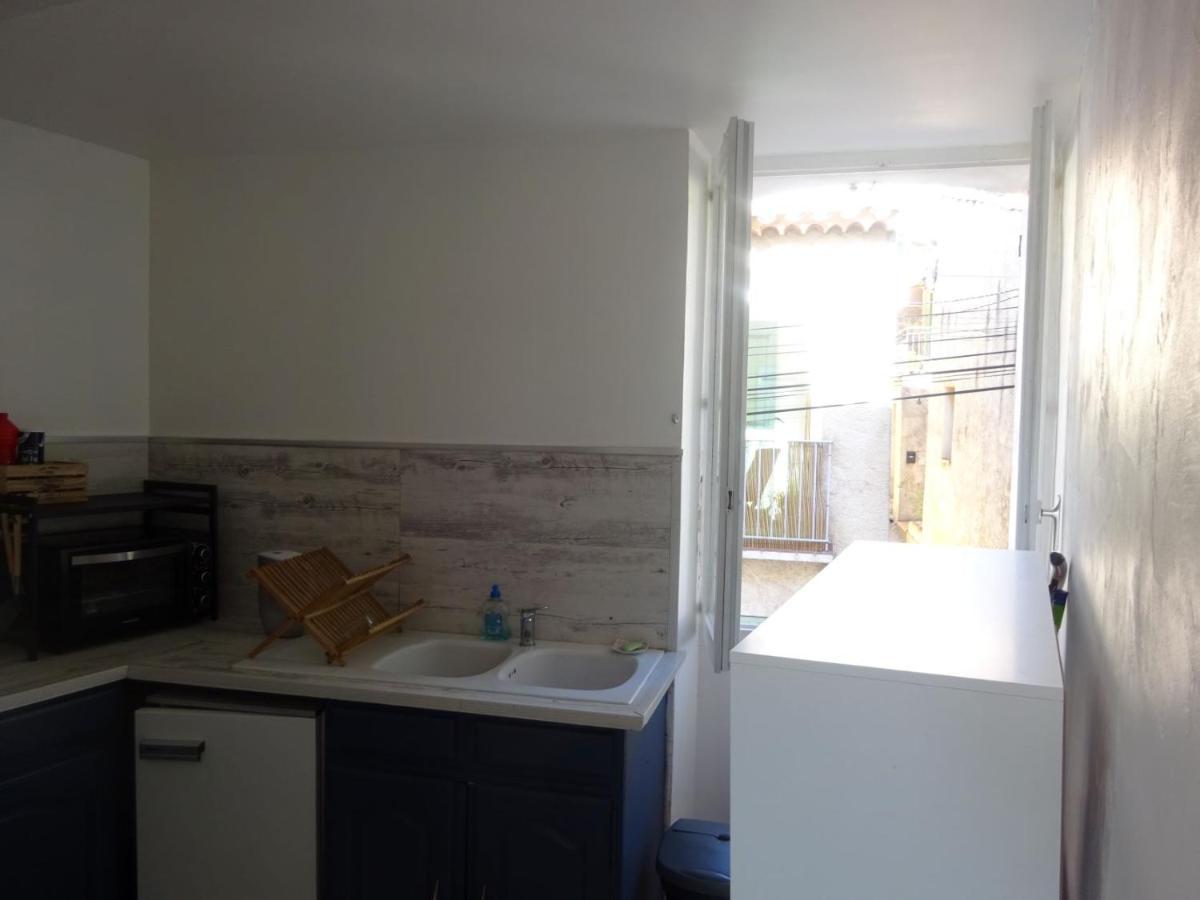 Appart T3 au coeur de Gréoux-les-Bains Extérieur photo