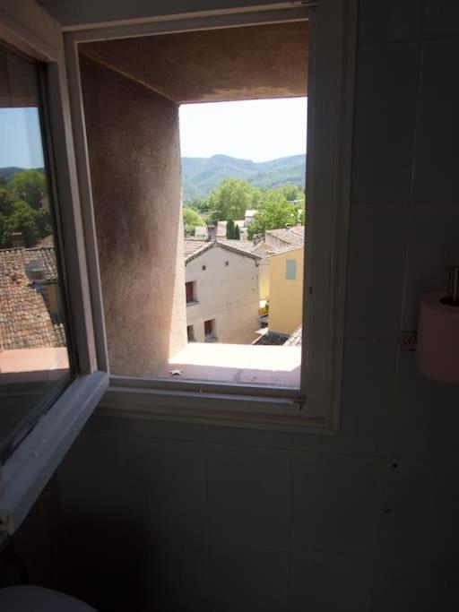 Appart T3 au coeur de Gréoux-les-Bains Extérieur photo