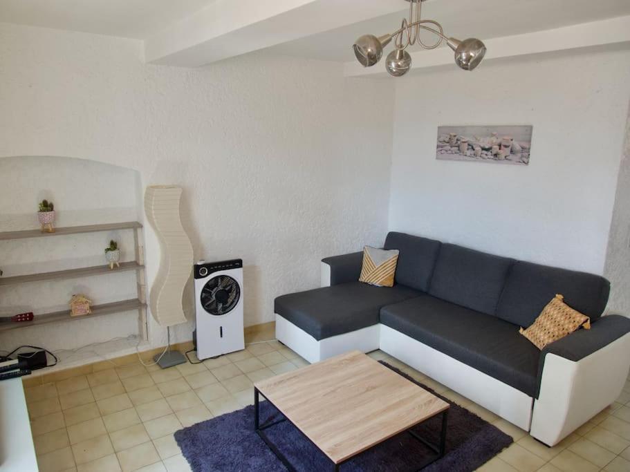 Appart T3 au coeur de Gréoux-les-Bains Extérieur photo